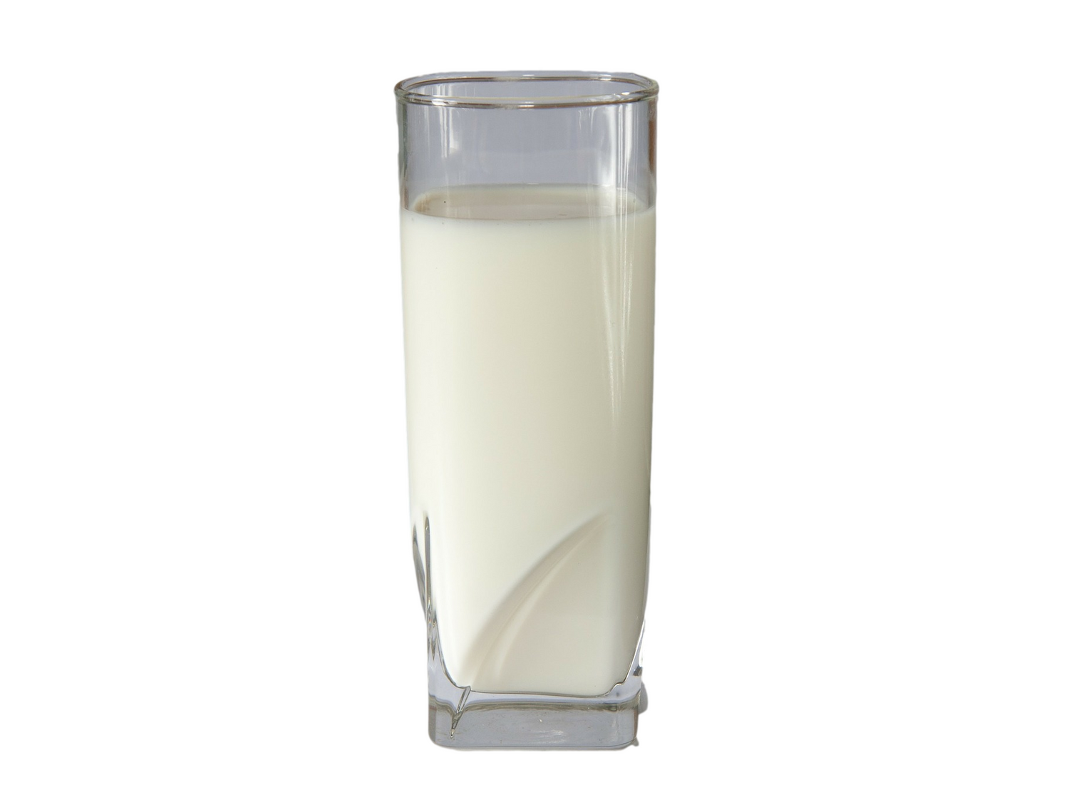 Can Beardies Drink Milk?